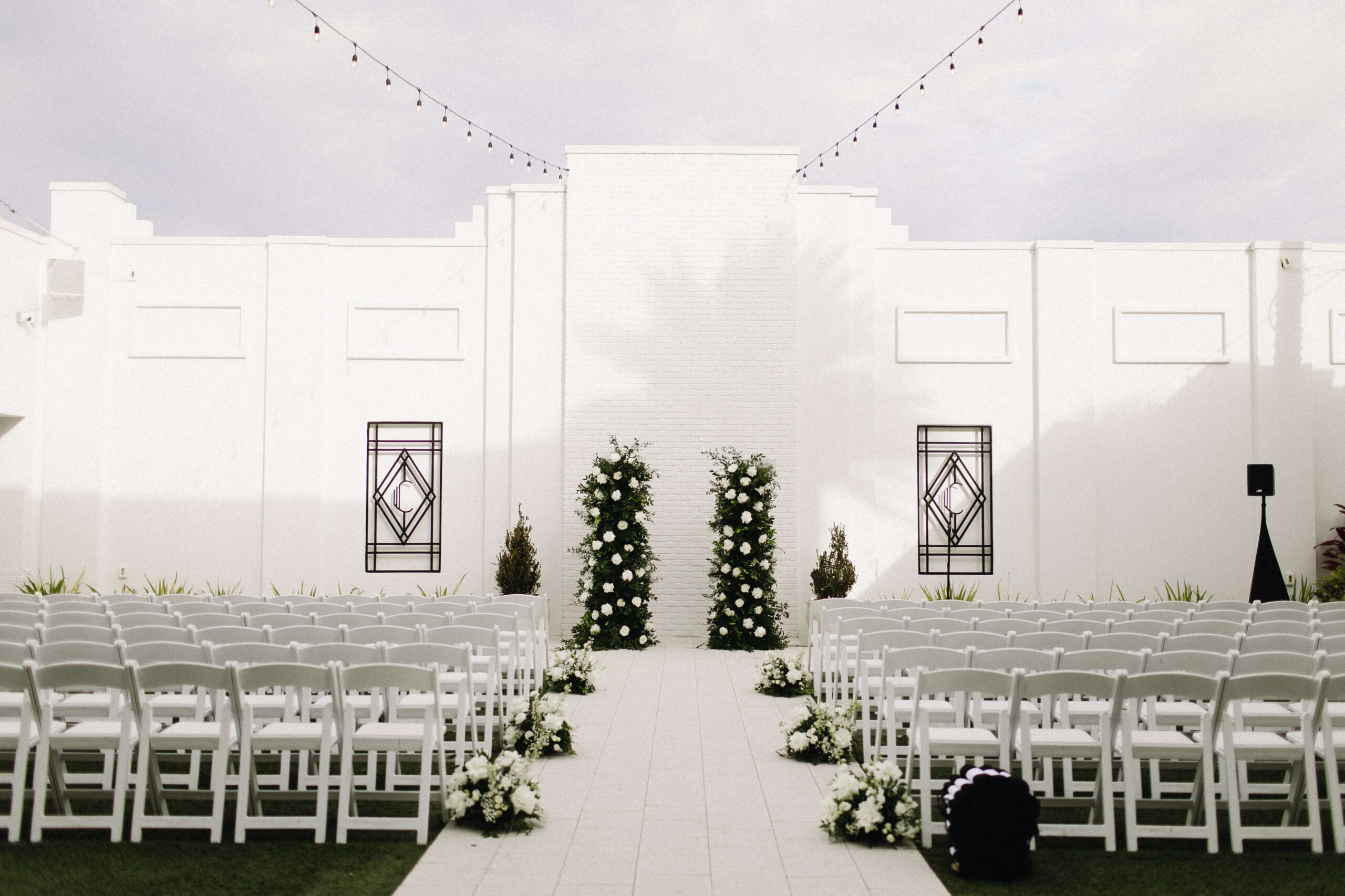 wedding ceremony at the clay theatre