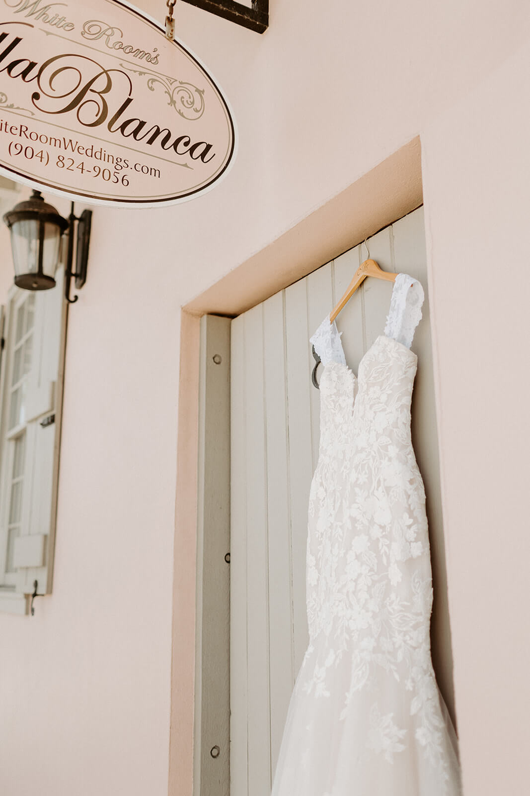 drive hanging on door near villa blanca