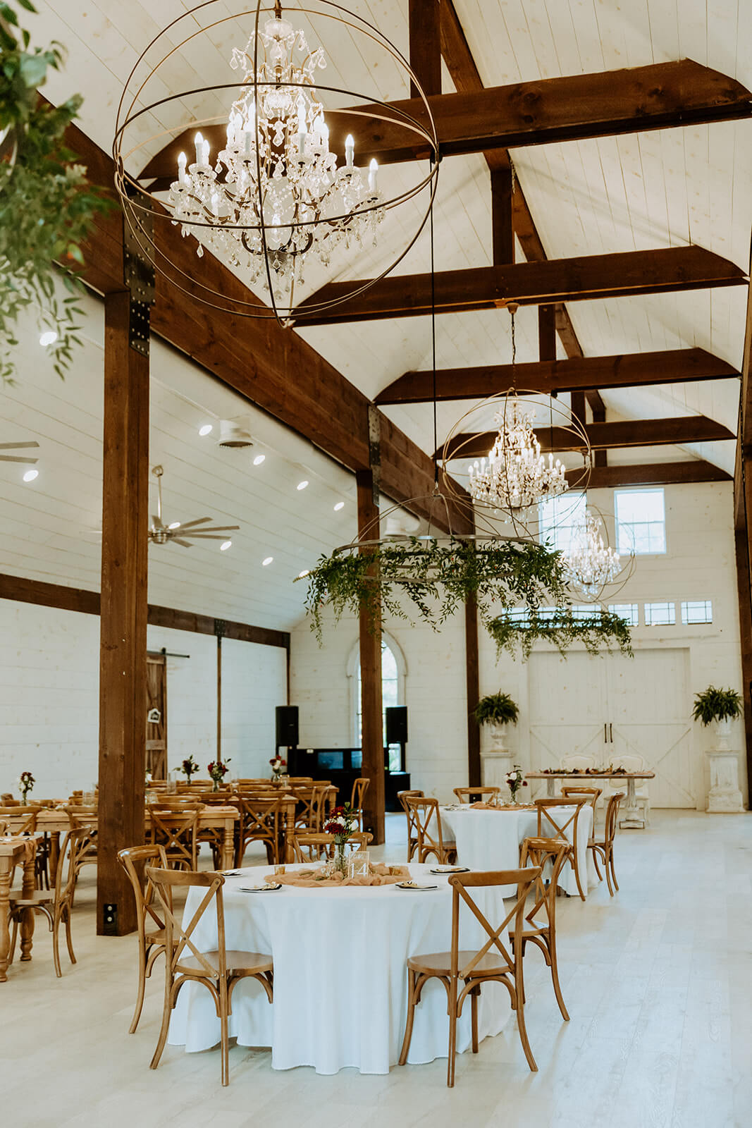 chandler oaks barn wedding reception space